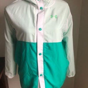 Girls under armor size YXL fleece lined jacket